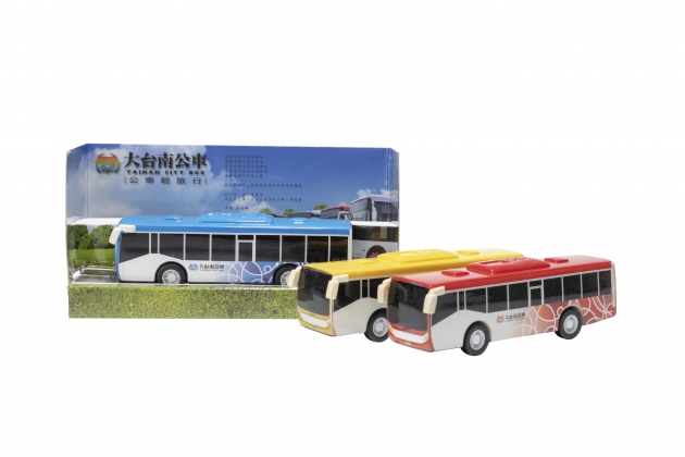 臺南市政府交通局-七色公車模型擺飾 1